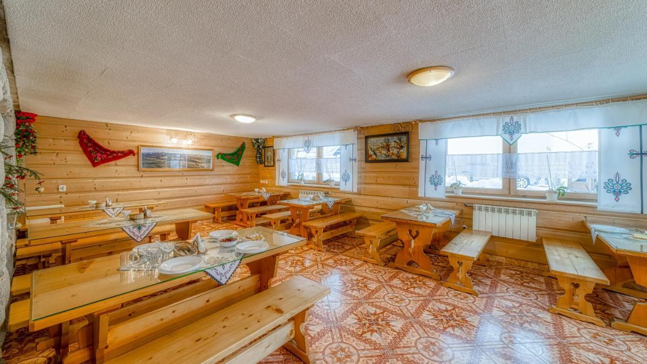Pokoje Goscinne U Elzbiety Ciche Małe Exteriör bild