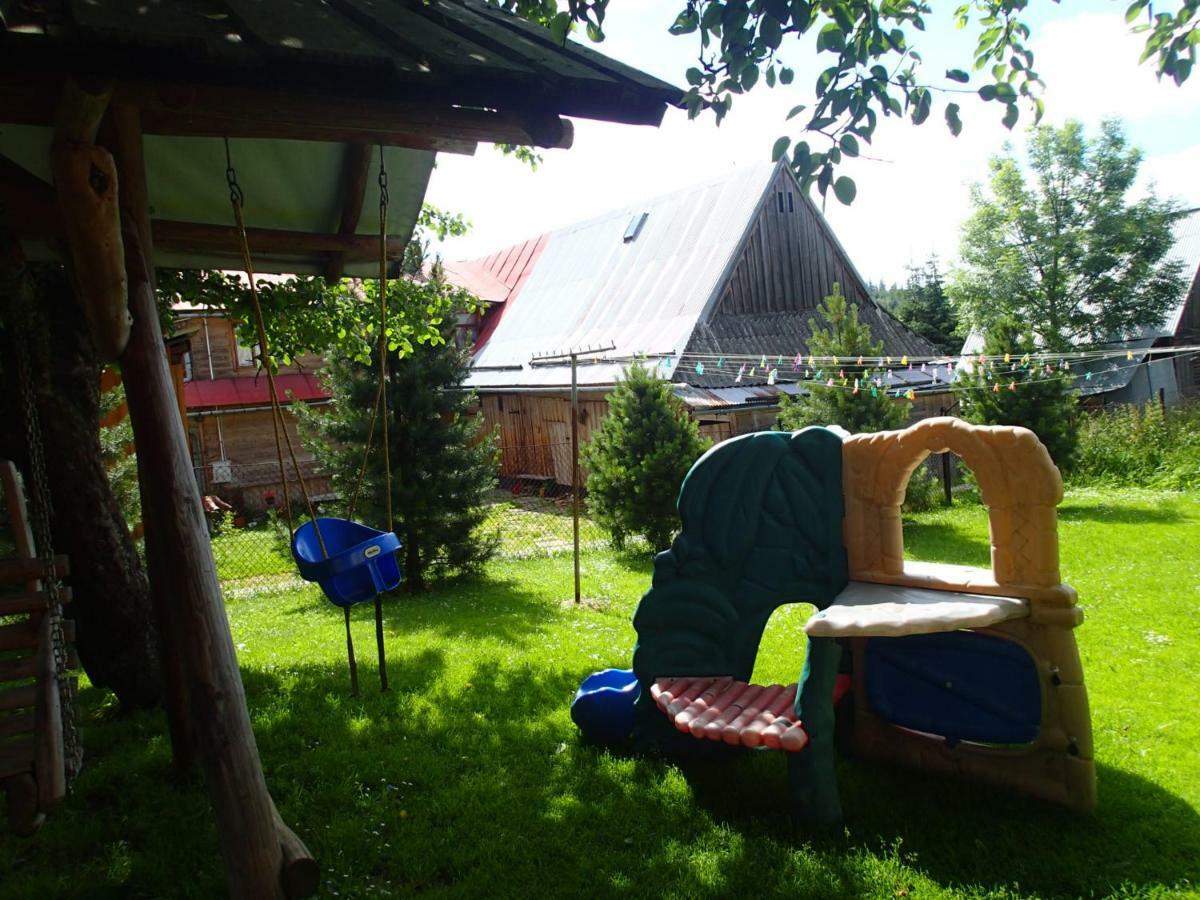 Pokoje Goscinne U Elzbiety Ciche Małe Exteriör bild