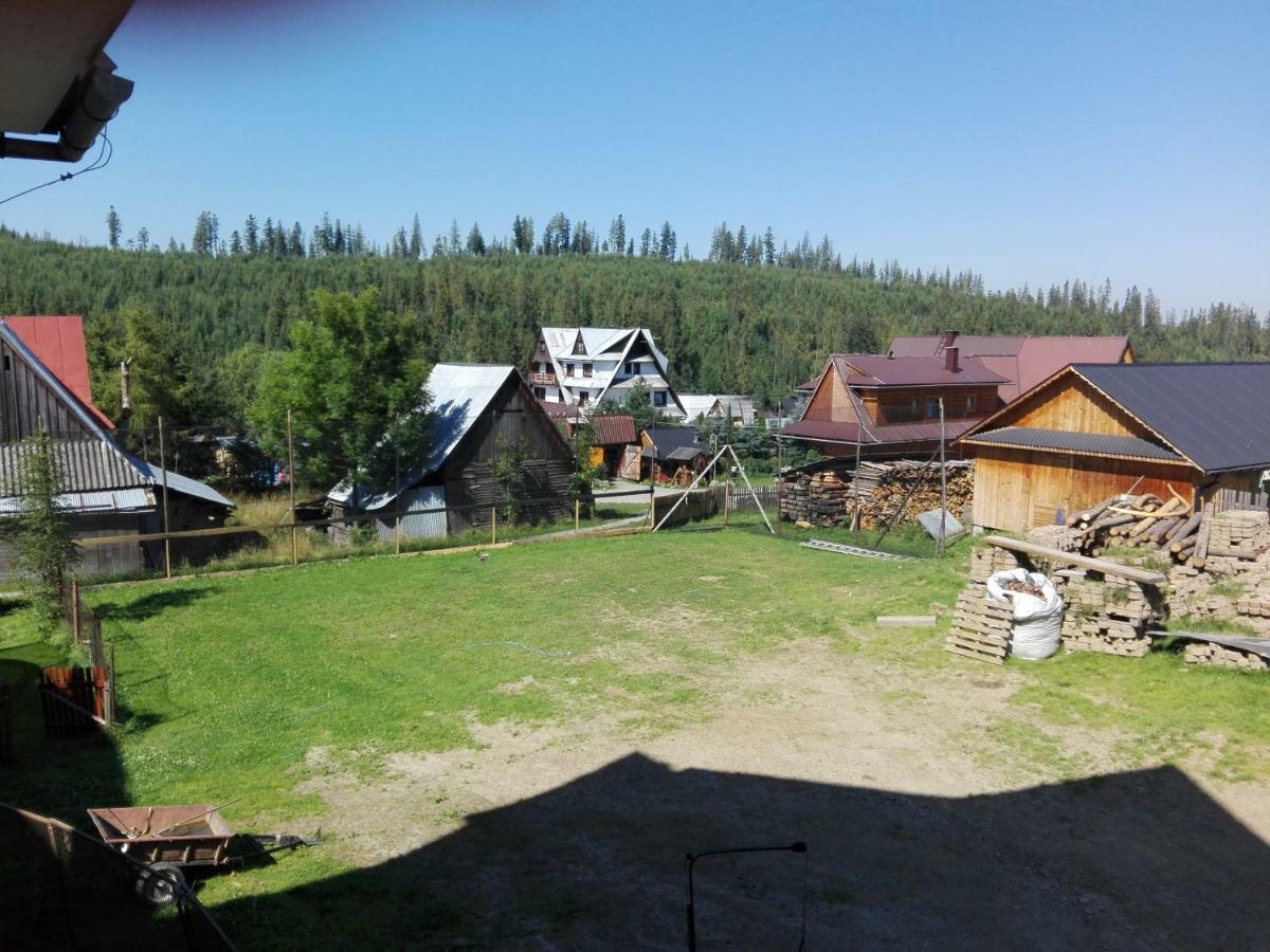 Pokoje Goscinne U Elzbiety Ciche Małe Exteriör bild